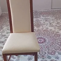 صندلی غذاخوری در حد خیلی نو مناسب جهیزیه چهار نفری