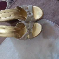 دمپایی مجلسی در حد نو