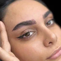 خدمات آرایش دائم با ۸ سال سابقه کاری
