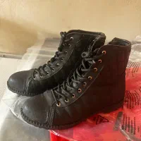 نیم بوت|کیف، کفش، کمربند|لنگرود, |دیوار