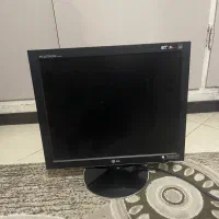 مانیتور ال جی سالم