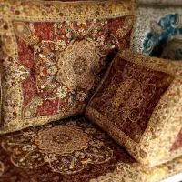 شاهنشین ترمه اصلی|رختخواب، بالش، پتو|شیراز, گویم|دیوار