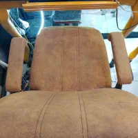 صندلی برقی ارایشگاه|آرایشگاه و سالنهای زیبایی|شیراز, بعثت|دیوار