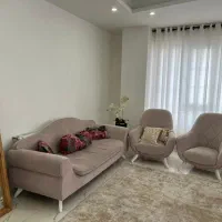 فروش مبلمان هشت نفره و ناهار خوری شش نفره