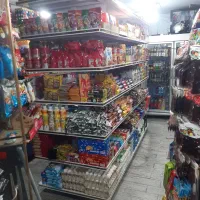 به یک کارگر جهت کاردرسوپر مارکت نیازمندیم|استخدام خدمات فروشگاه و رستوران|تهران, اختیاریه|دیوار