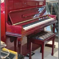 پیانو دیجیتال چوبی ماهاگونی سه پدال فعال +خوشصدا