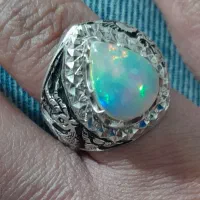 انگشتر نقره اوپال اتیوپی رکاب قلم زنی تمام دستساز