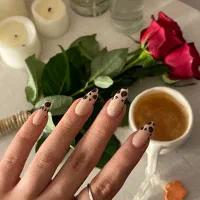 مدل برای ژلیش پا ،لمینت دست،مانیکور.