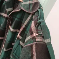 پالتو|لباس|ساوه, |دیوار