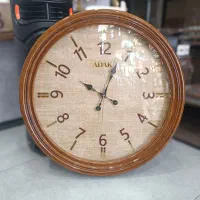 ساعت دیواری کادویی