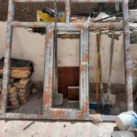 پنجره پی وی سی ودرب آهنی