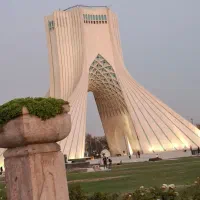 سویت/اپارتمان/ویلایی چندموردمنطقه1 دو روزانه هفتگی|اجارهٔ کوتاه‌مدت آپارتمان و سوئیت|دورود, |دیوار