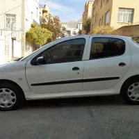 پژو ۲۰۶ اتوماتیک مدل ۱۳۹۰|خودرو سواری و وانت|کرج, شهرک امام رضا (ع)|دیوار