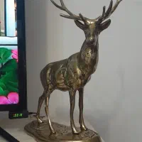 مجسمه گوزن برنجی|مجسمه، تندیس، ماکت|ورامین, ورامین|دیوار