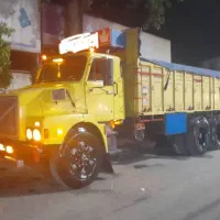 ولوو ان۱۲ باری کمپرس|خودرو سنگین|چالوس, |دیوار