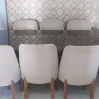 میز ناهار خوری ۸ نفره.