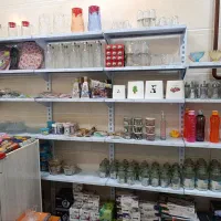 قفسه هابه مدت یک ماه نصب کردم میفروشم