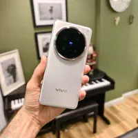 ویوو ایکس ۲۰۰ پرو vivo