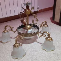 لوستر طرح گل طلایی