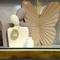 مجسمه و گلدان دکوری