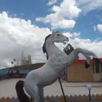 آبنما ومجسمه های بتنی