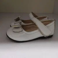 کفش و کتانی و بوت دخترانه|کفش و لباس بچه|رشت, رشتیان|دیوار