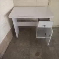 میز کامپیوتر