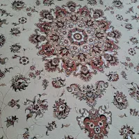 فرش مشهد تمیز ومرتب