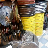 ملودیکا کالیمبا پیانو رق دف دایره تمبورین فلوت باد|سازهای بادی|مشهد, سیلو|دیوار