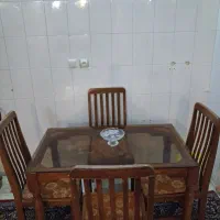 میز ناهارخوری وتوستر