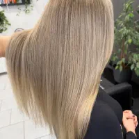 مدل برای تکنیک رنگ و هایلایت