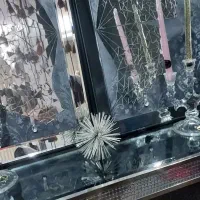 آینه و کنسول|بوفه، ویترین، کنسول|شاهین‌شهر, خانه کارگر|دیوار