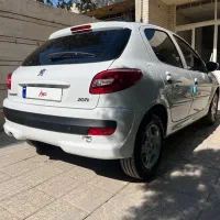 پژو ۲۰۷ اتوماتیک مدل ۱۴۰۳|خودرو سواری و وانت|اصفهان, خانه اصفهان|دیوار