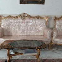 مبلمان و لوازم چوبی