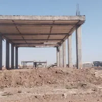 زمین نیمه ساز