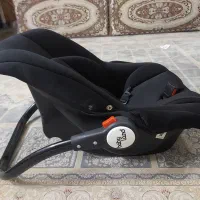 کریر بی بی لند