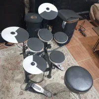 وی درام roland TD4 خیلی تمیز|درام و پرکاشن|خوی, |دیوار