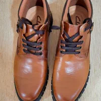 کفش نیم بوت