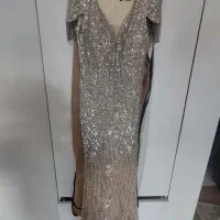 لباس مجلسی|لباس|مشهد, گرجی علیا|دیوار