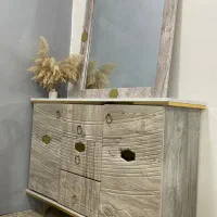 ایینه و کنسول