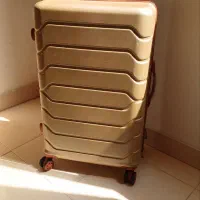 چمدان مسافرتی