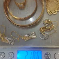طلا فقط با نیم در صد بالای تابلو