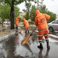 کارگر جاروف کردن