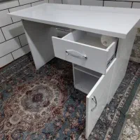 میز مغازە کامپیوتر