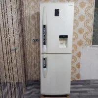 یخچال دونار۲۷فوت درحد صفر تخفیف فقط برای نیازمندان