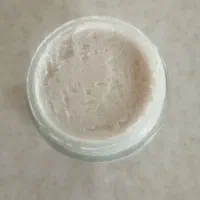 کرم گیاهی صورت