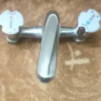 شیر روشویی دستشویی جفتش 1000000