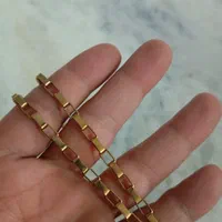 زنجیر و گردنبند طلایی رنگ ثابت|بدلیجات|تهران, شهرک ولیعصر جنوبی|دیوار