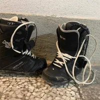 اسنوبرد و کفش مخصوص