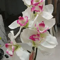 فروش گل ارکیده لمسی ۱۵ شاخه لوکس|گل مصنوعی|صومعه‌سرا, |دیوار